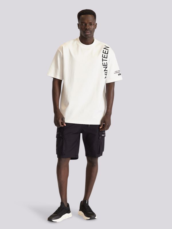 חולצת טי-שרט אוברסיז בגזרה ישרה עם הדפס לגברים