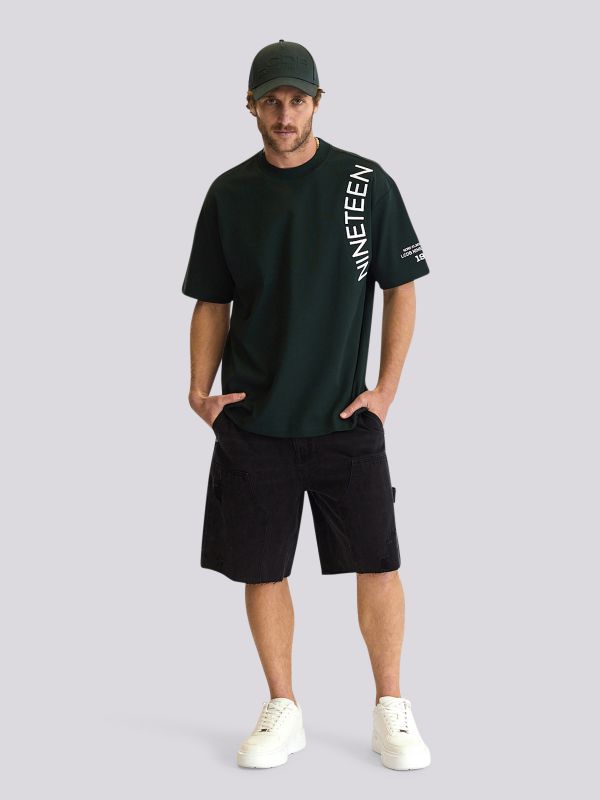 חולצת טי-שרט אוברסיז בגזרה ישרה עם הדפס לגברים