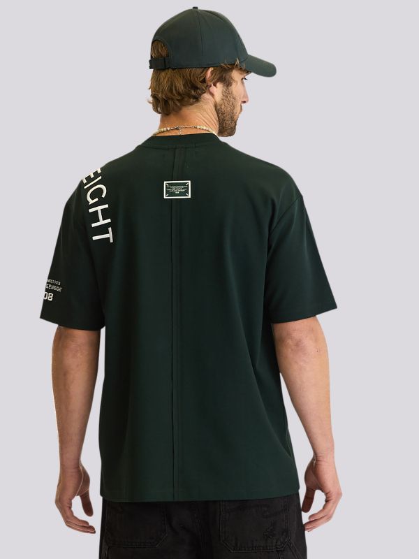 חולצת טי-שרט אוברסיז בגזרה ישרה עם הדפס לגברים