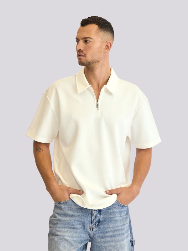 חולצת פולו מעוצבת עם צווארון רוכסן לגברים