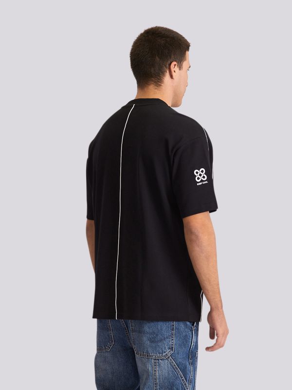 חולצת טי-שרט אוברסייז חלקה ונקייה לגברים