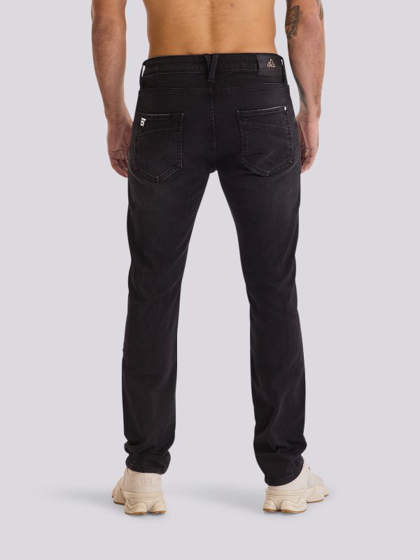 מכנסי ג’ינס בגזרה ישרה לגברים