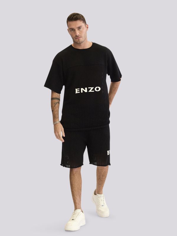 חולצת טי-שרט בגזרה ישרה עם הדפס גרפי קטן לגברים