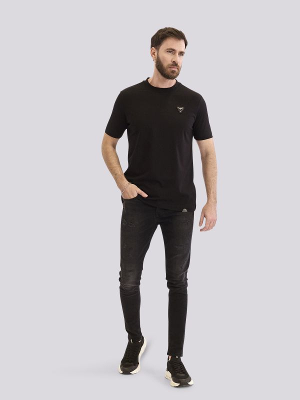 חולצת טי-שרט בגזרה ישרה עם הדפס טיפוגרפי לגברים