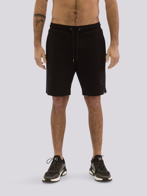 מכנסי ברמודה צ’ינו בגזרה מחמיאה לגברים