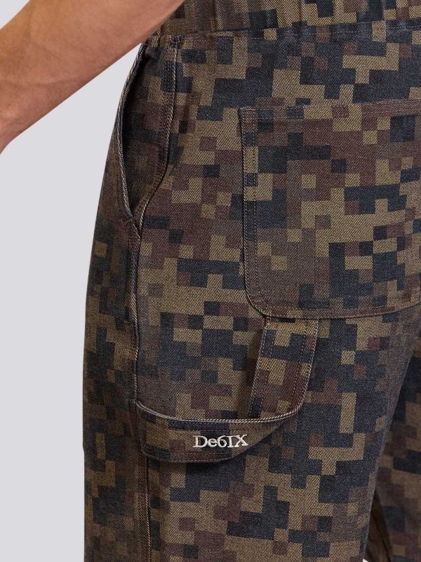 מכנסיים קצרים מבד נושם בגזרה משוחררת לגברים