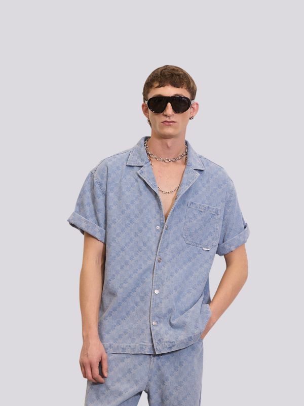 חולצת ג’ינס מכופתרת עם שרוול קצר לגברים