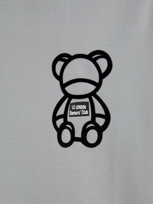 טי שירט קצרה עם הדפס דובי לילדים