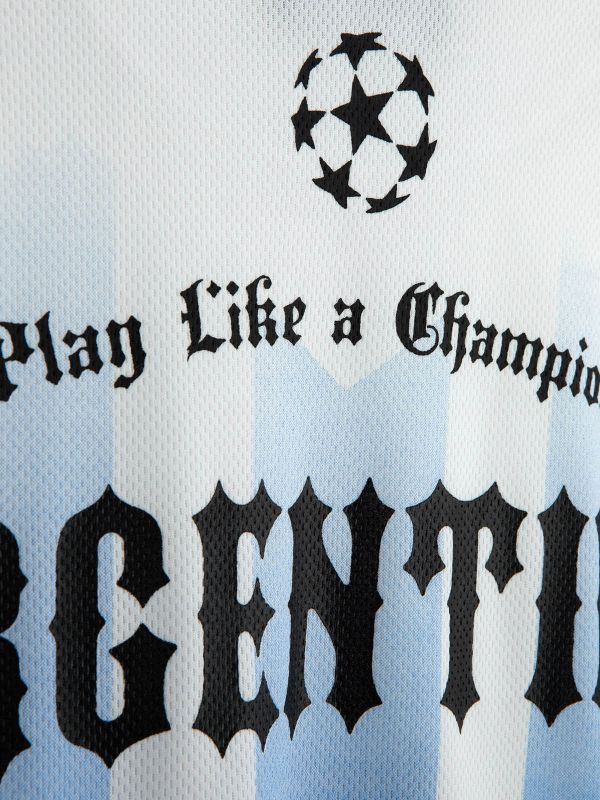 טישירט בהדפס ספורט לילדים