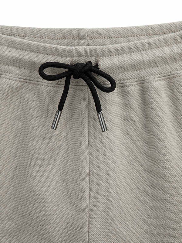 מכנסי ברמודה לילדים עם הדפס פסים