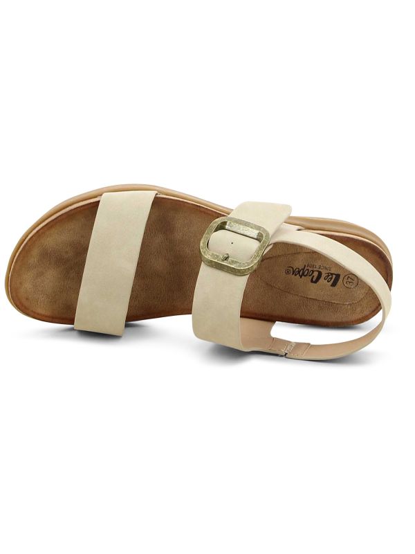 סנדלי נשים עם אבזם