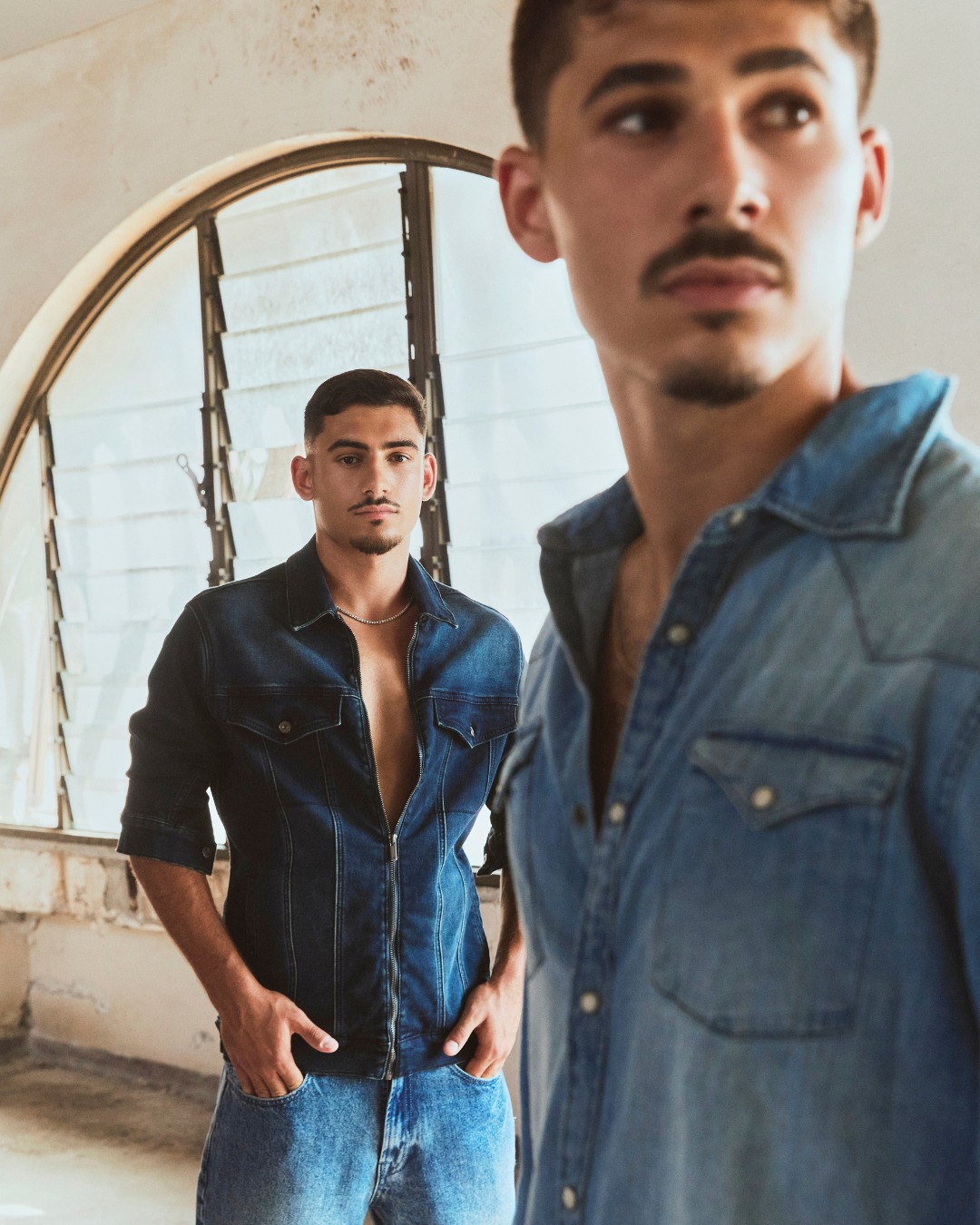 ג'ינס שעושה את כל העבודה ✨
Effortlessly stylish. #denimvibes